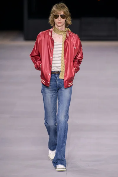 Look 9
